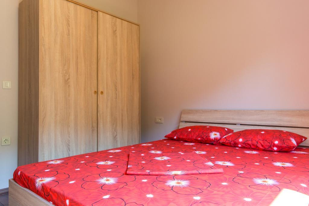 Apartment Bambo Tre Sorrele Cattaro Esterno foto